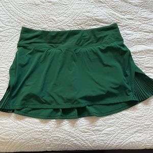 Lululemon Play Off the Pleats Skirt SIZE 8